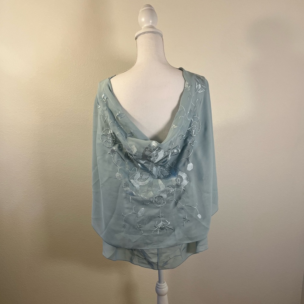 Soft Surroundings Shawl Size Small/medium